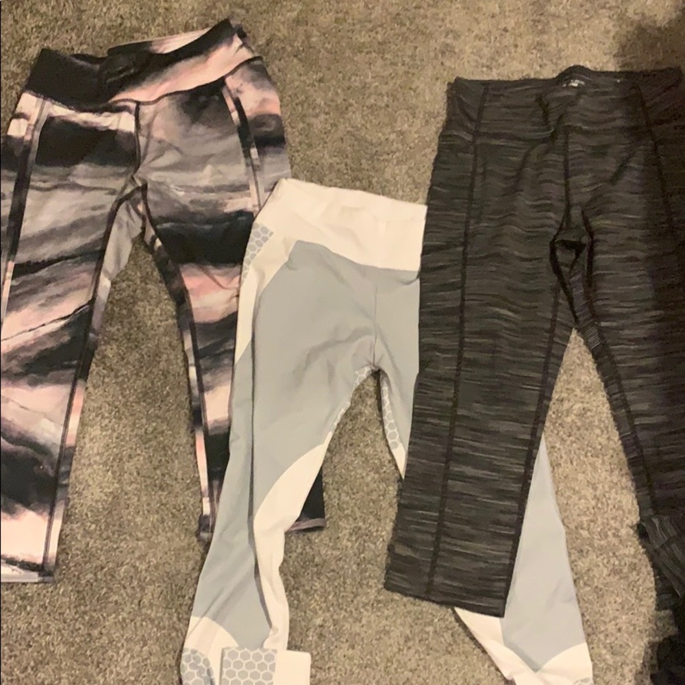 3 pairs of leggings